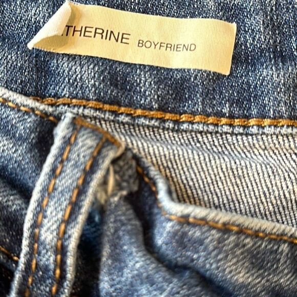 Kut from the Kloth Women’s Catherine Boyfriend Jeans size 6 - Picture 9 of 12